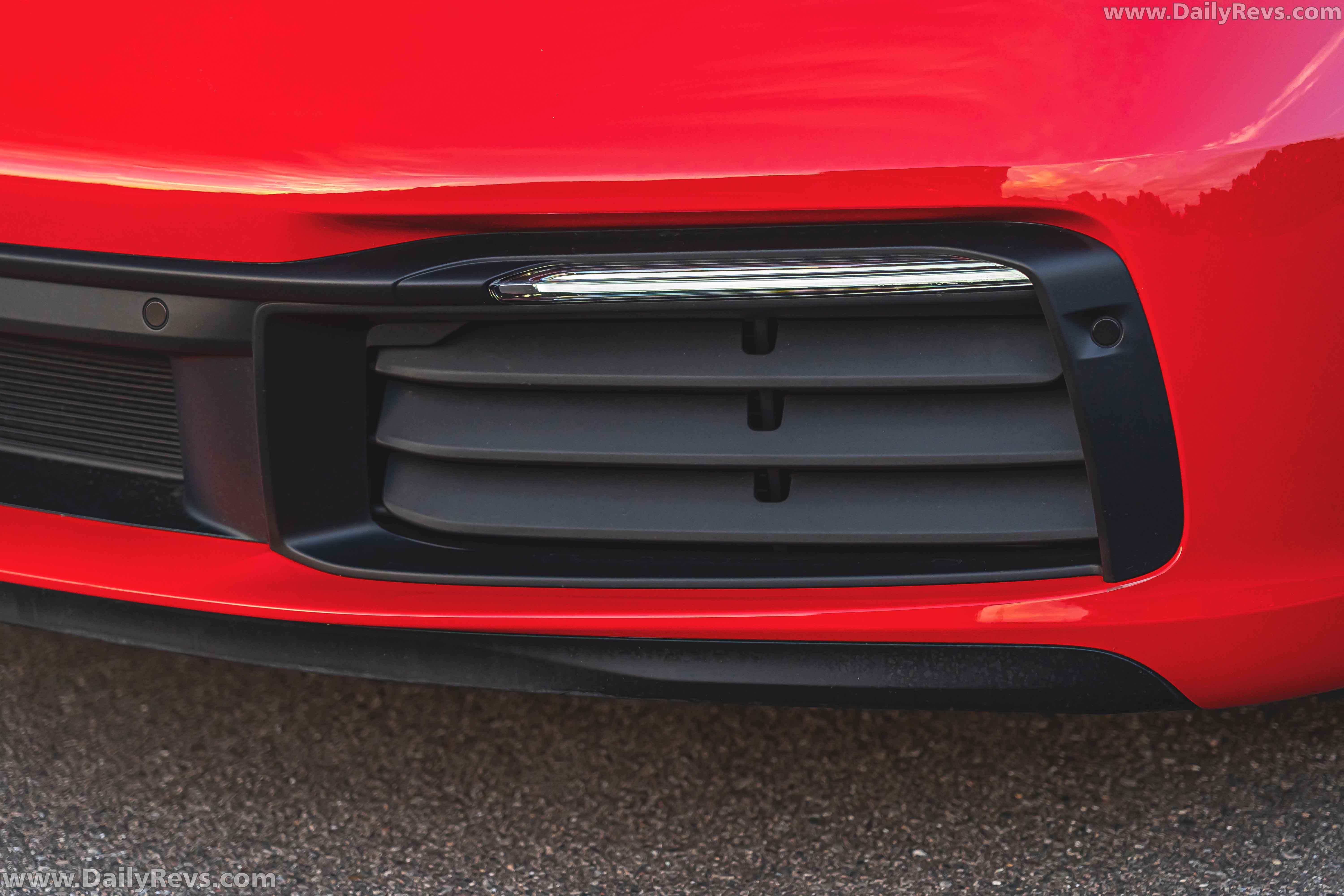 Image for 2020 Porsche 911 Carrera Guards Red - Exteriors, Interiors and Details