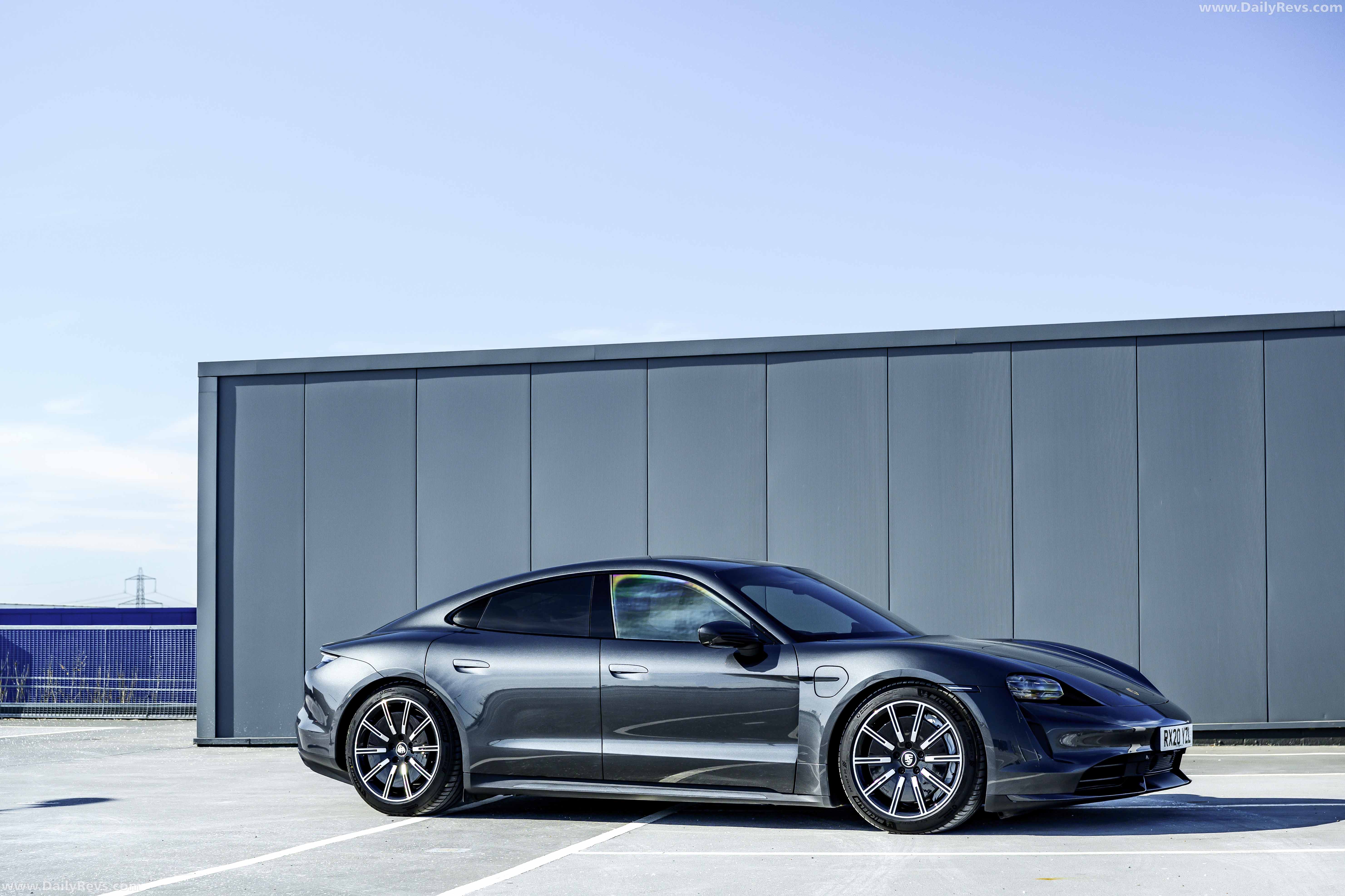 Image for 2020 Porsche Taycan Turbo UK - Exteriors, Interiors and Details