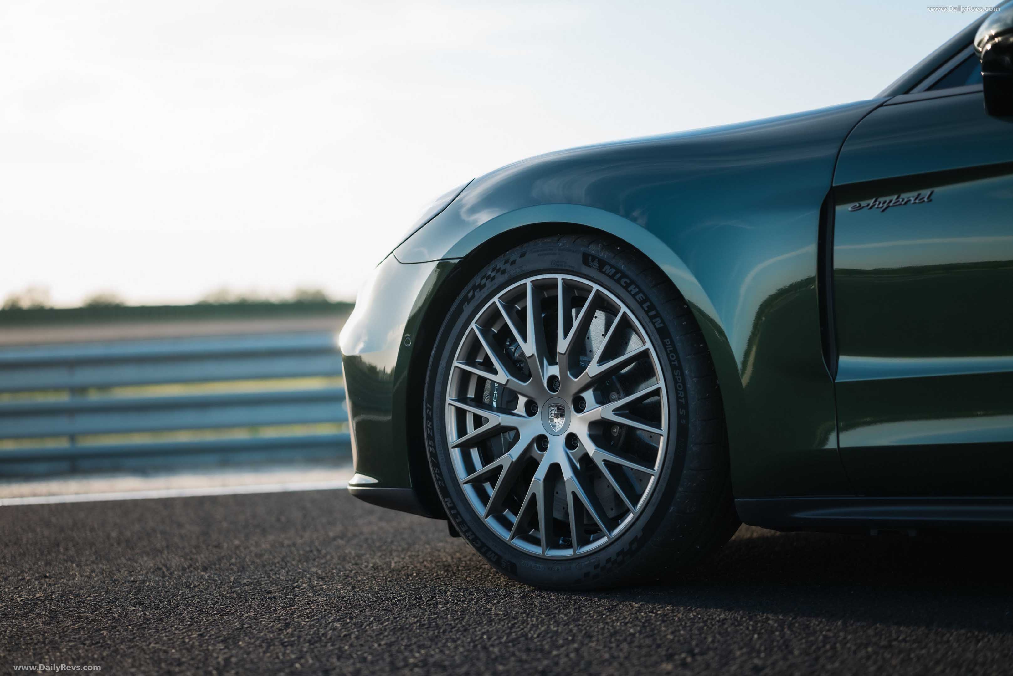 2024 Porsche Panamera EHybrid Stunning HD Photos, Videos, Specs