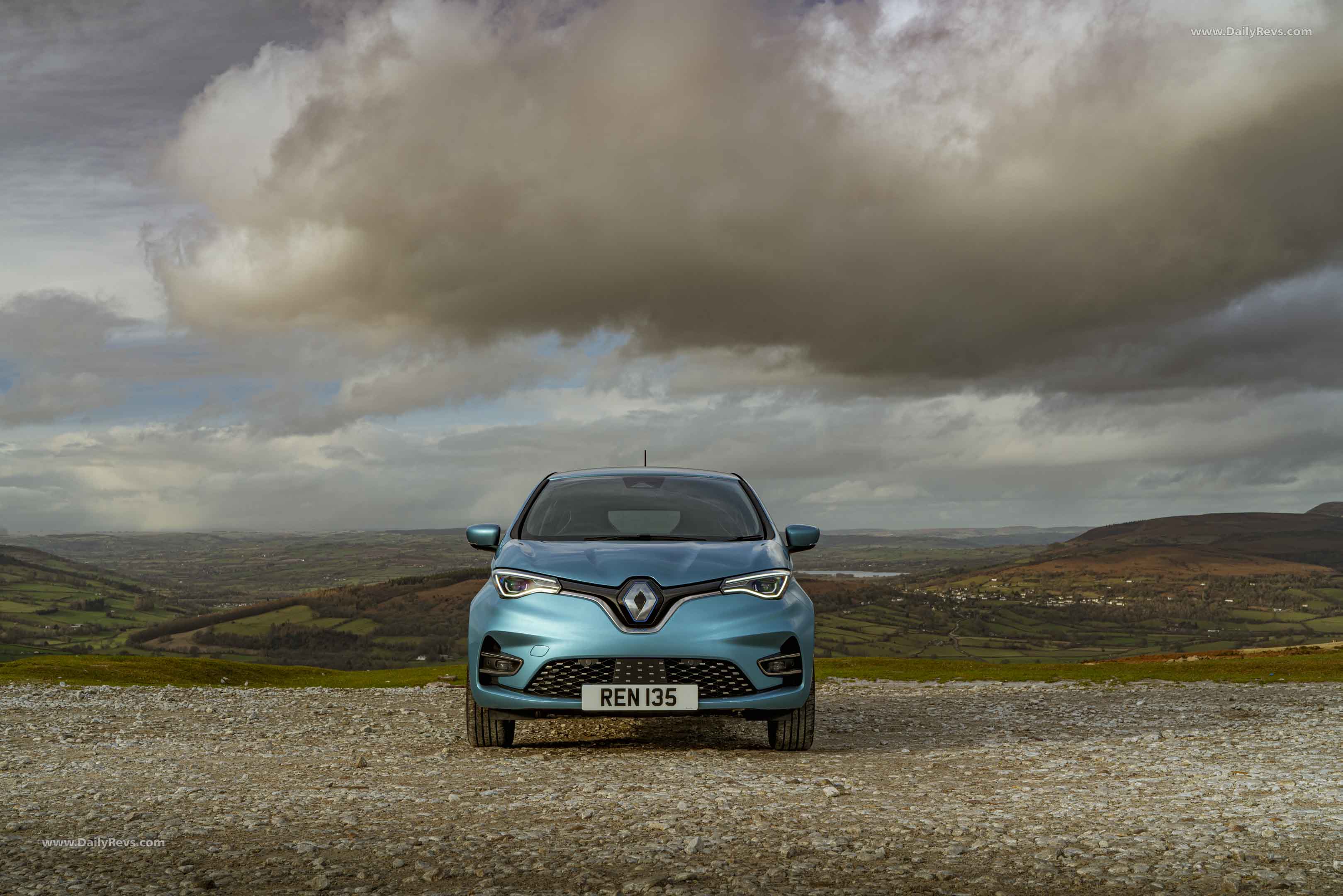 Image for 2020 Renault Zoe UK - Exteriors, Interiors and Details