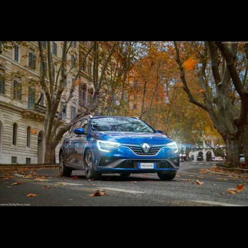 Image for 2020 Renault Megane Estate E-TECH Plug-in UK Version - Exteriors, Interiors and Details