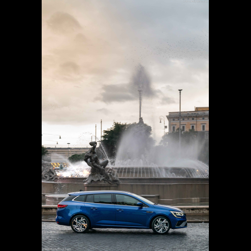 Image for 2020 Renault Megane Estate E-TECH Plug-in UK Version - Exteriors, Interiors and Details