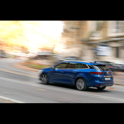 Image for 2020 Renault Megane Estate E-TECH Plug-in UK Version - Exteriors, Interiors and Details