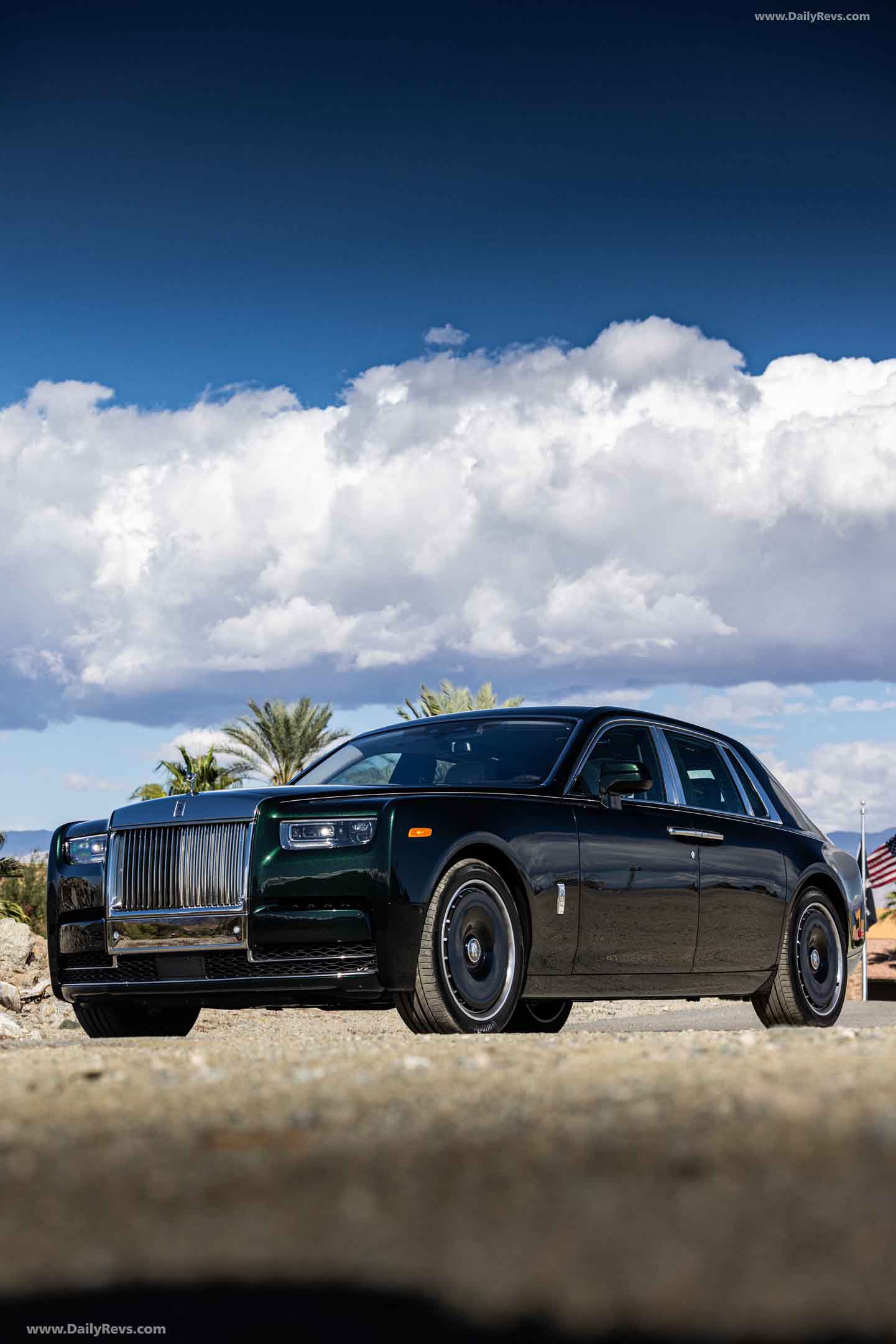 Image for 2022 Rolls-Royce Phantom US Version - Exteriors, Interiors and Details