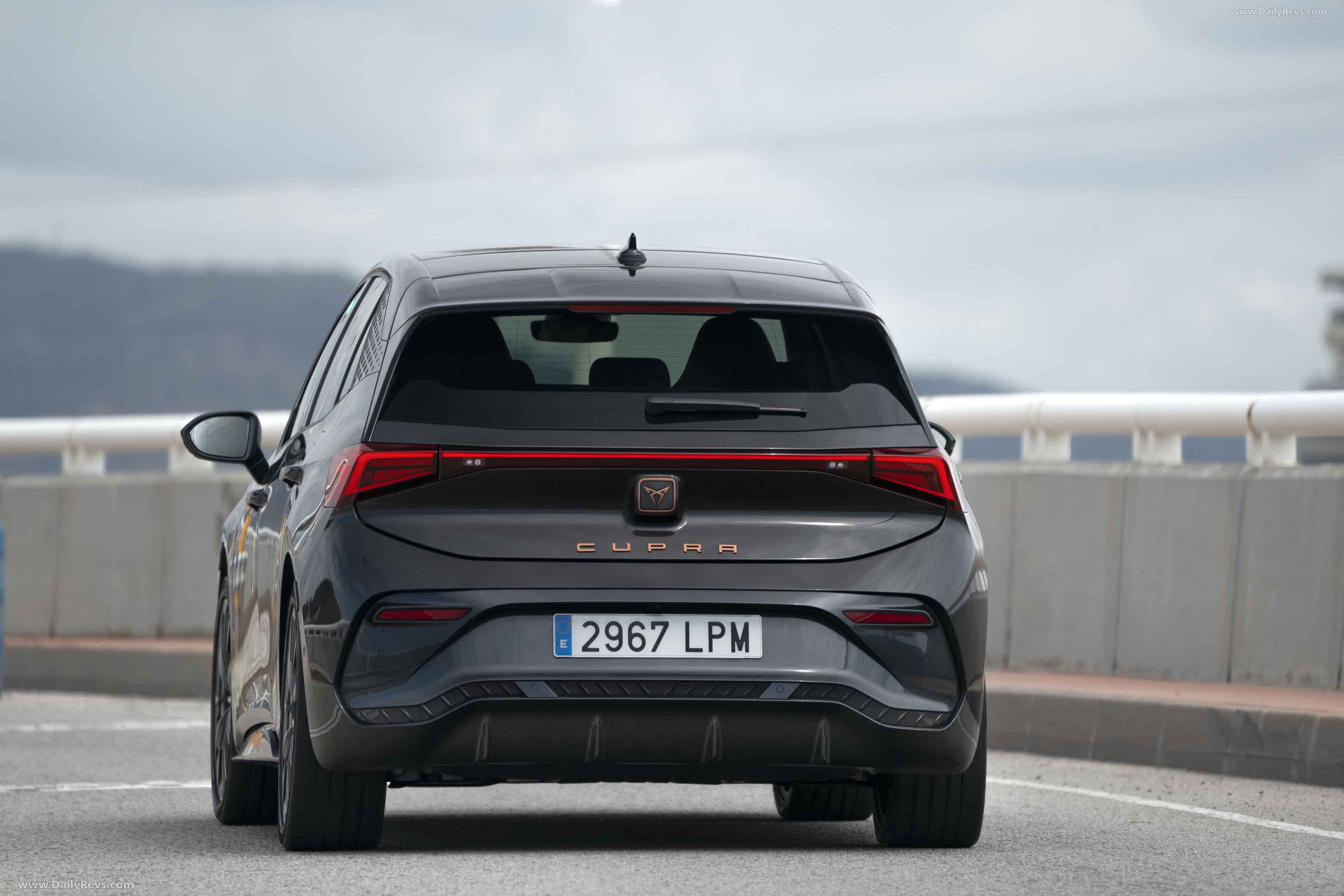 2022 Seat Cupra Born Quasar Grey Stunning HD Photos, Videos,
