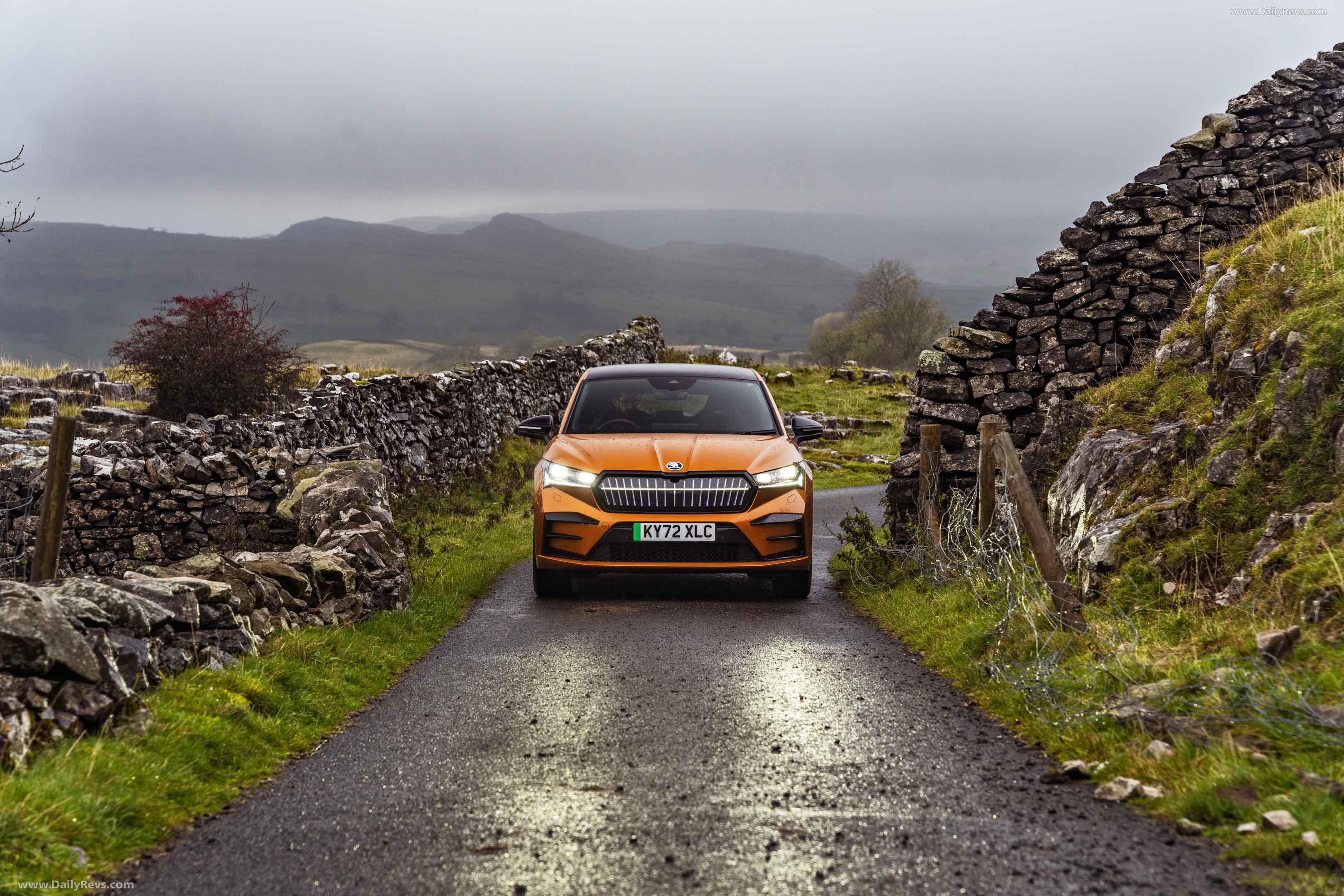 Image for 2023 Skoda Enyaq Coupe iV vRS Phoenix Orange - Exteriors, Interiors and Details