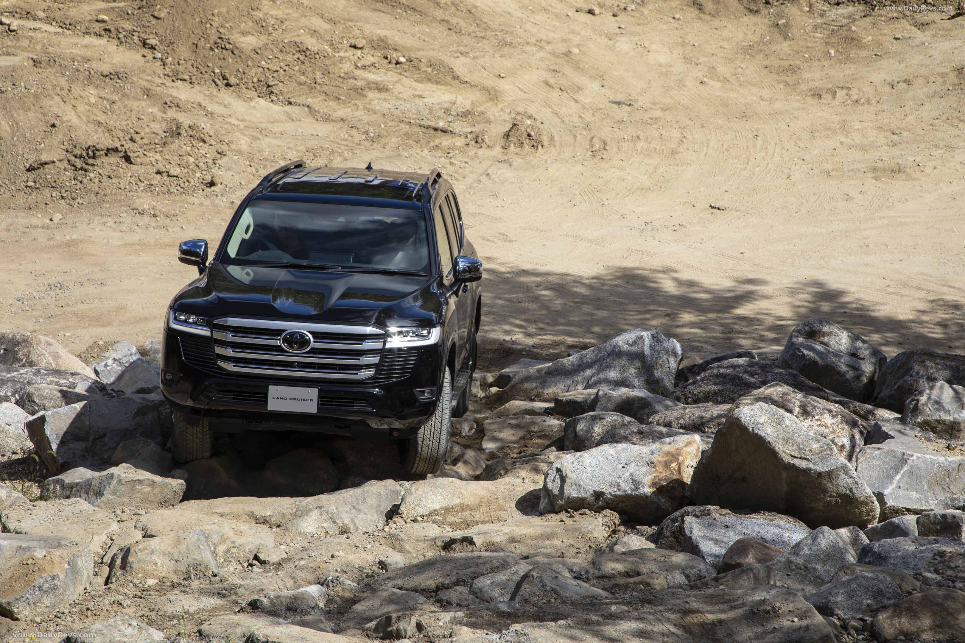 Image for 2022 Toyota Land Cruiser ZX - Exteriors, Interiors and Details