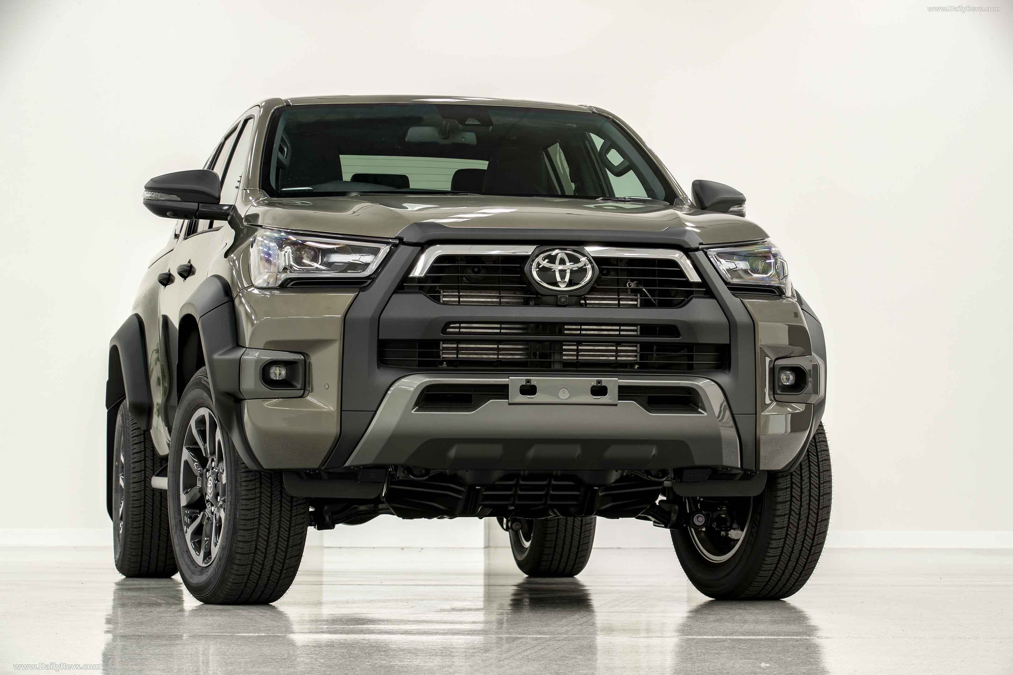 Image for 2022 Toyota Hilux Rogue - Exteriors, Interiors and Details