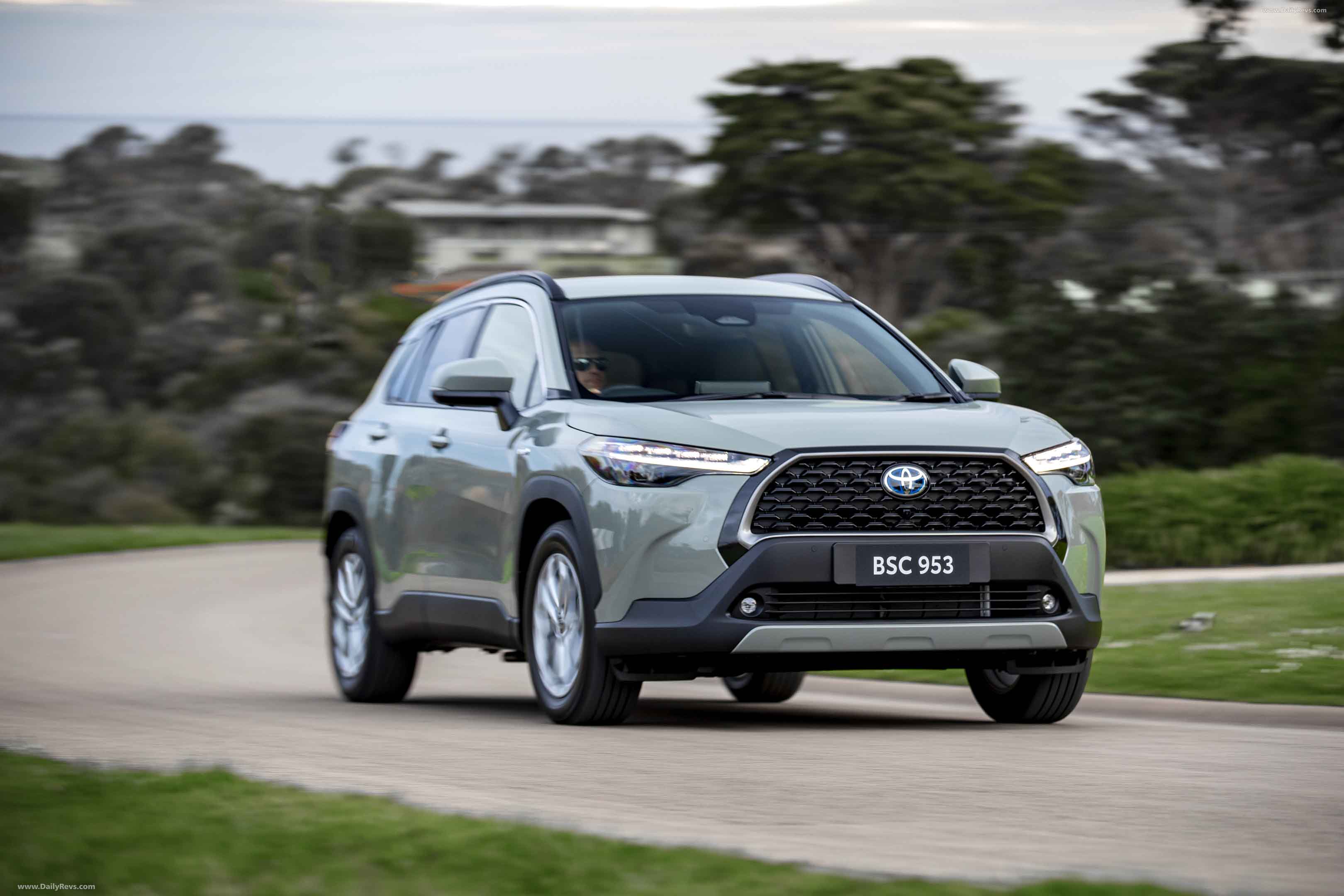 Тойота Королла Кросс 2025 Купить В России