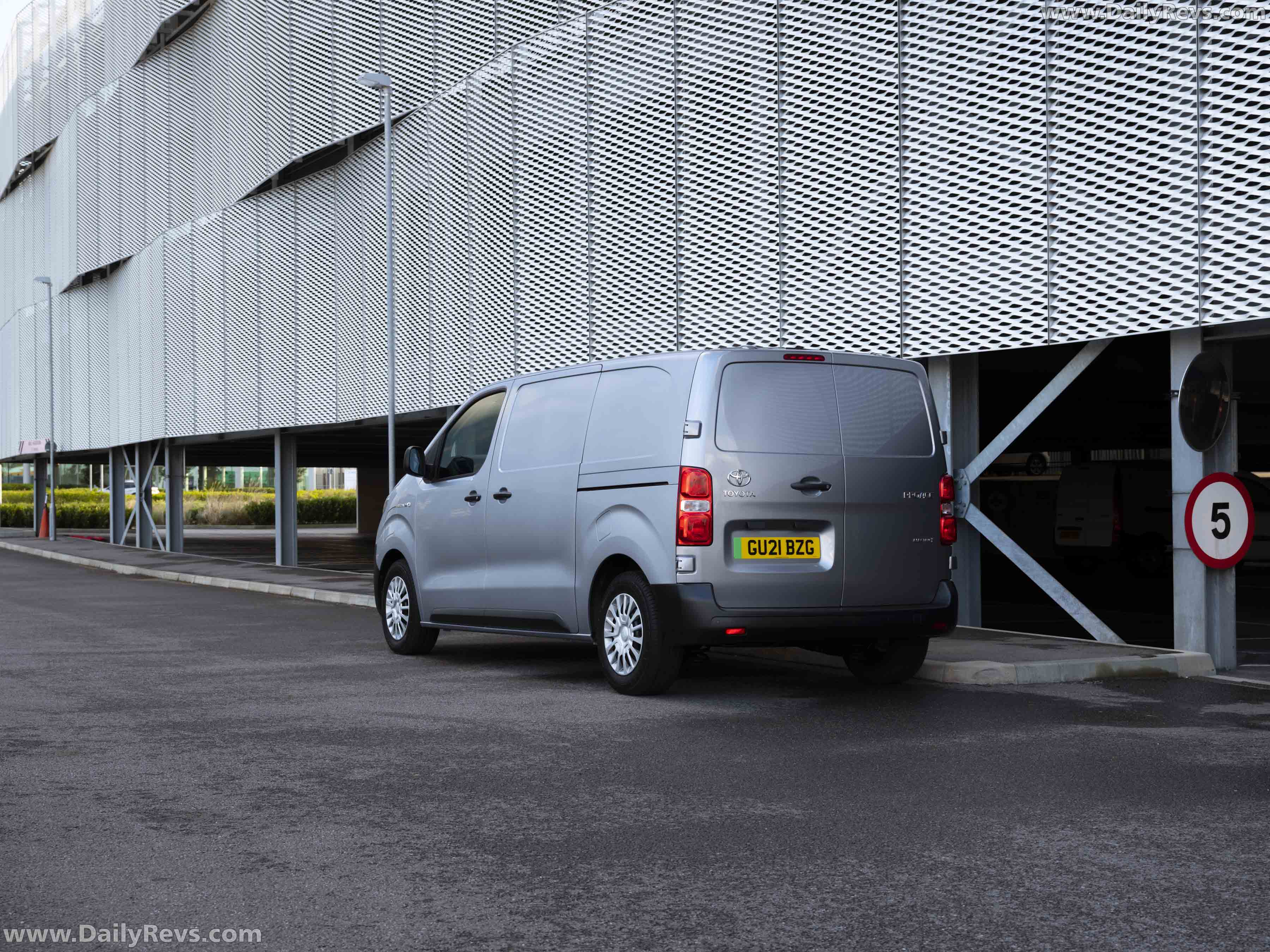 Image for 2021 Toyota Proace Electric UK Version - Exteriors, Interiors and Details