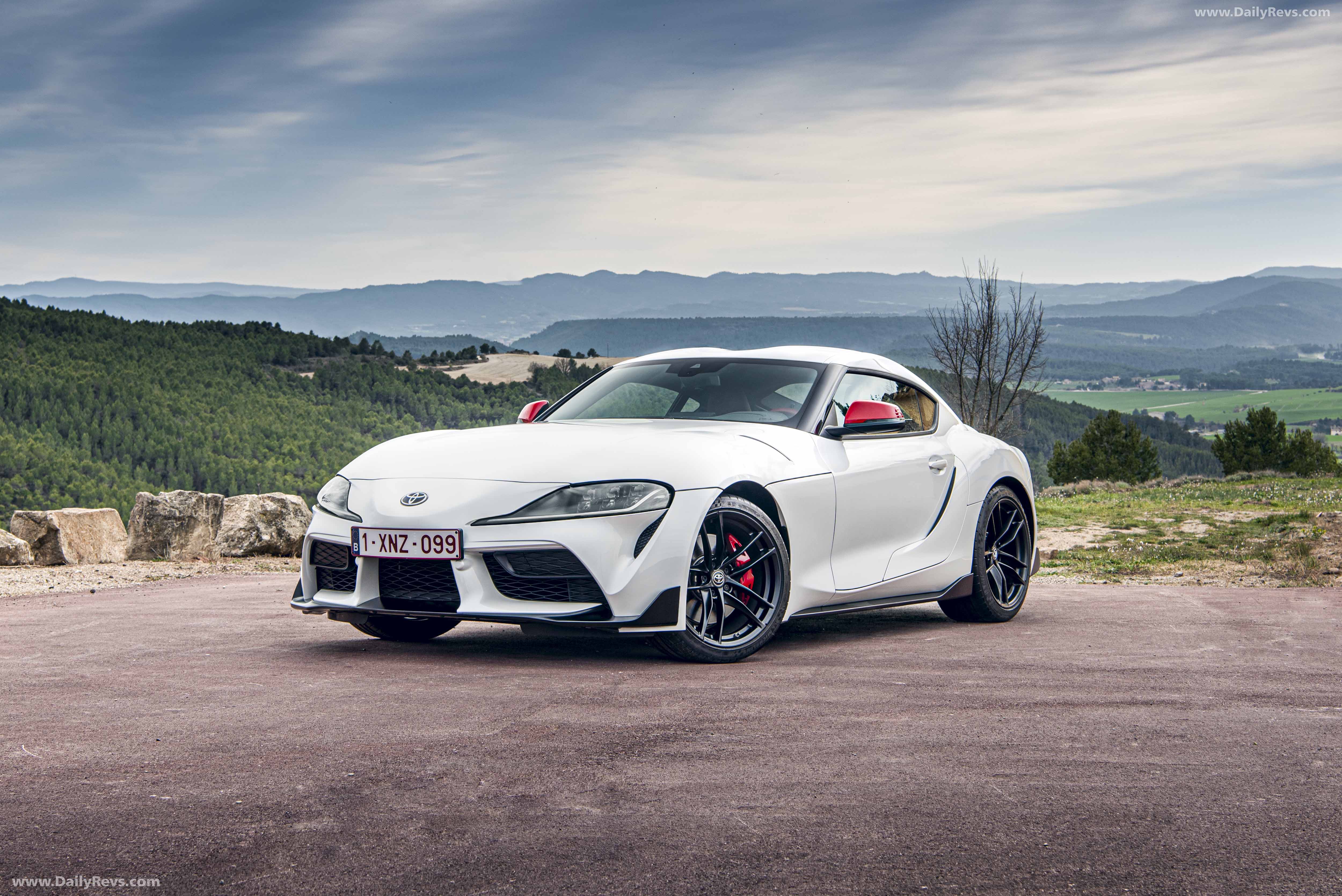 Image for 2020 Toyota Supra 2.0L Turbo - Exteriors, Interiors and Details