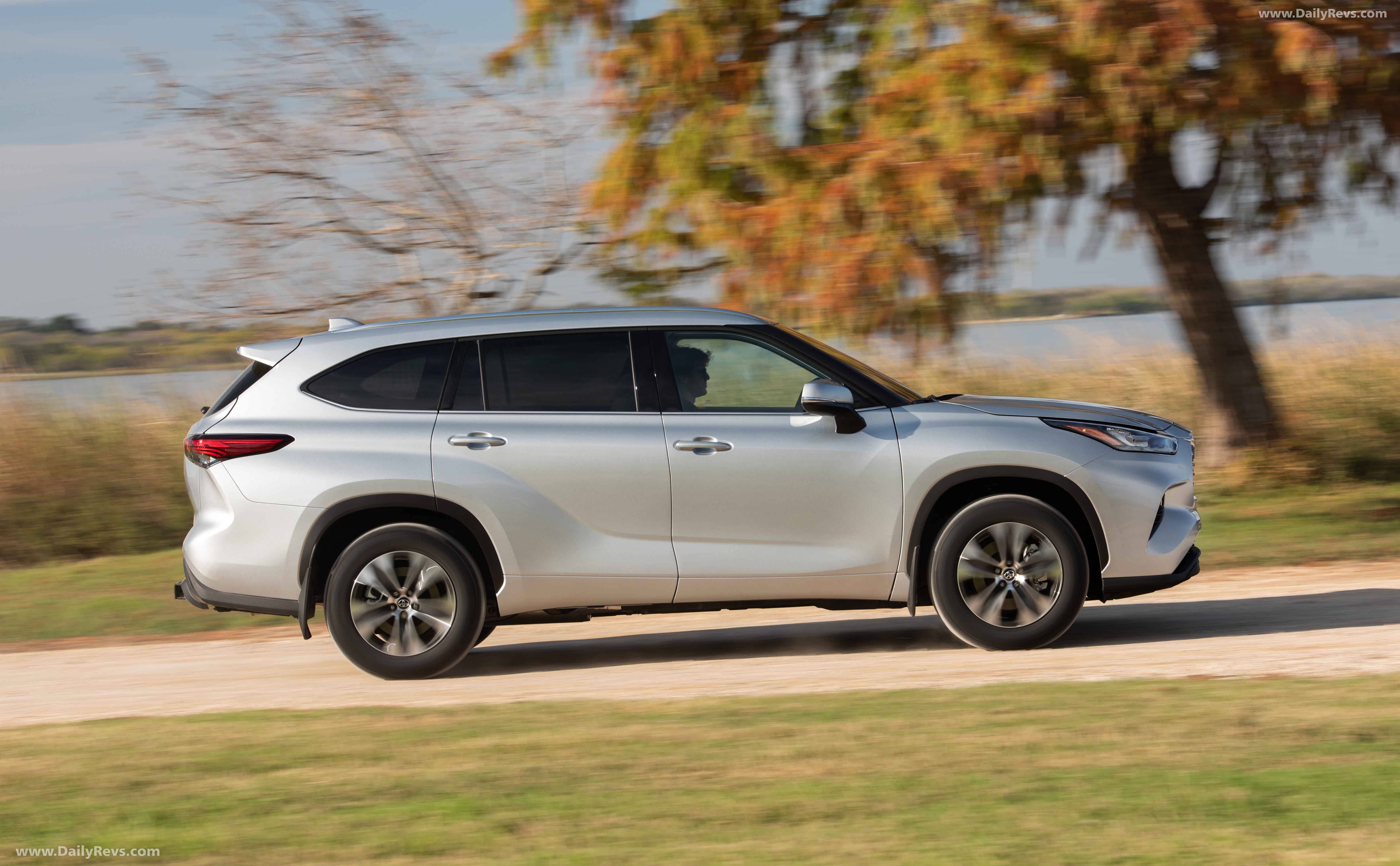 Image for 2020 Toyota Highlander - Exteriors, Interiors and Details