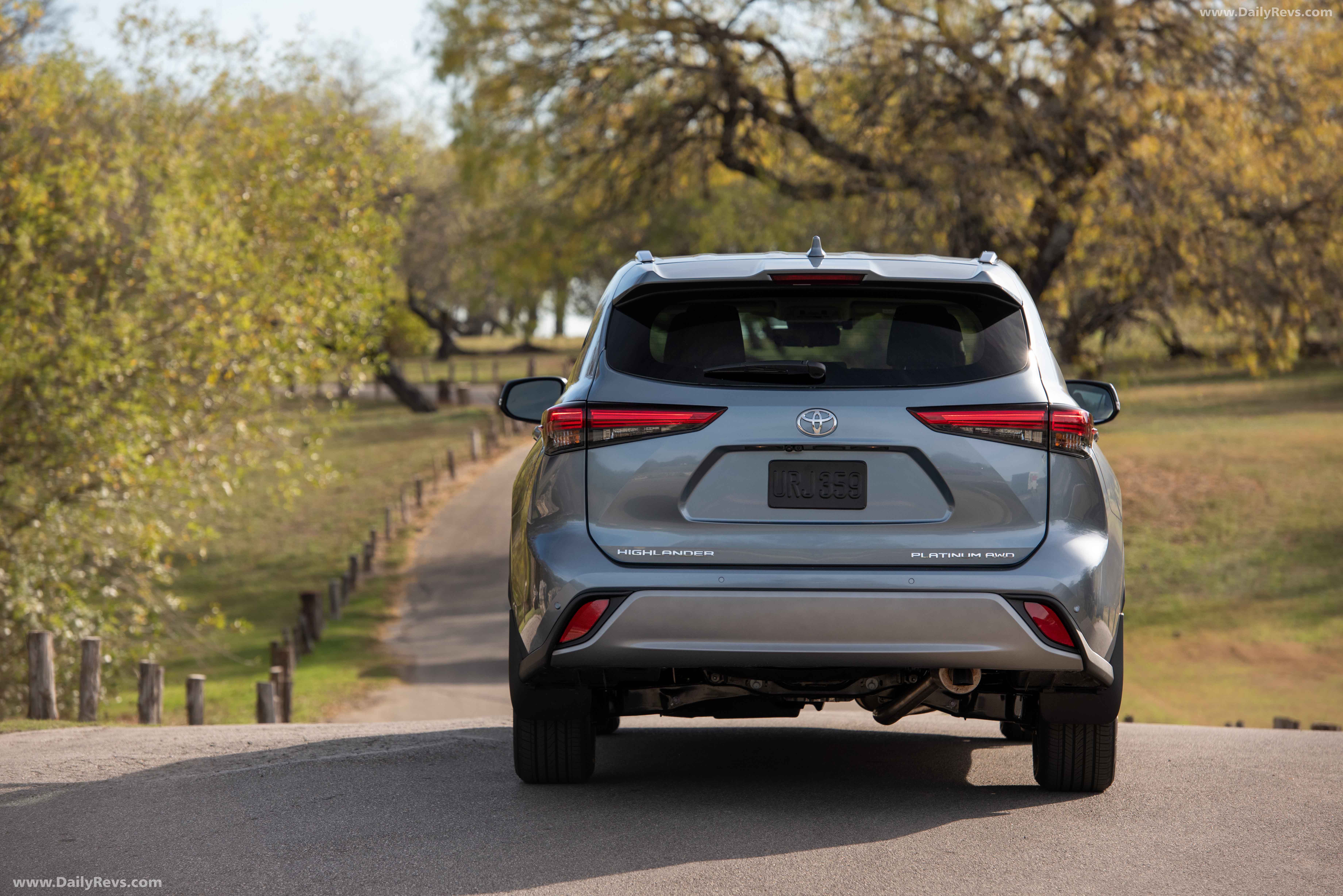 Image for 2020 Toyota Highlander - Exteriors, Interiors and Details