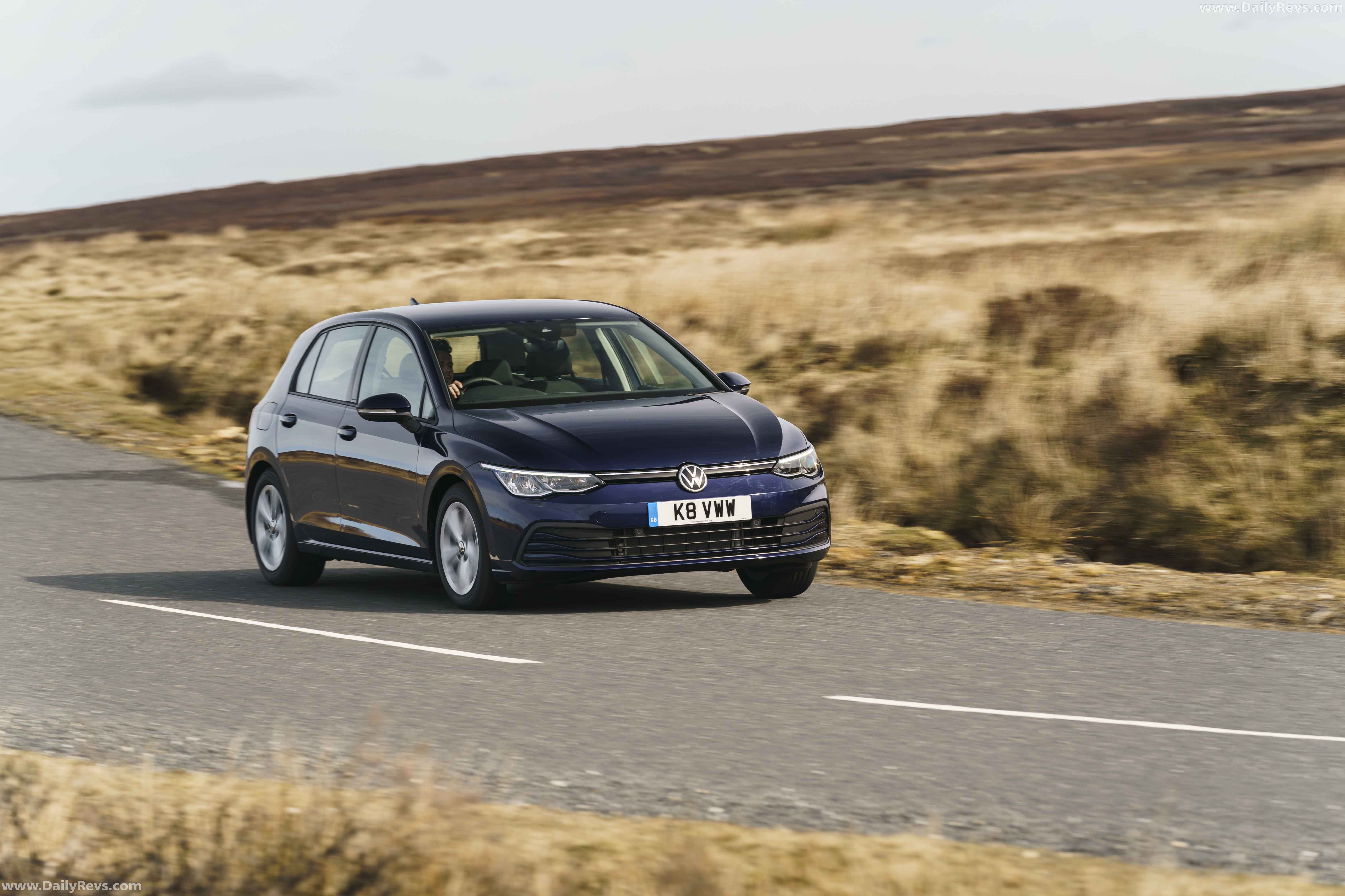 Image for 2020 Volkswagen Golf Life - Exteriors, Interiors and Details