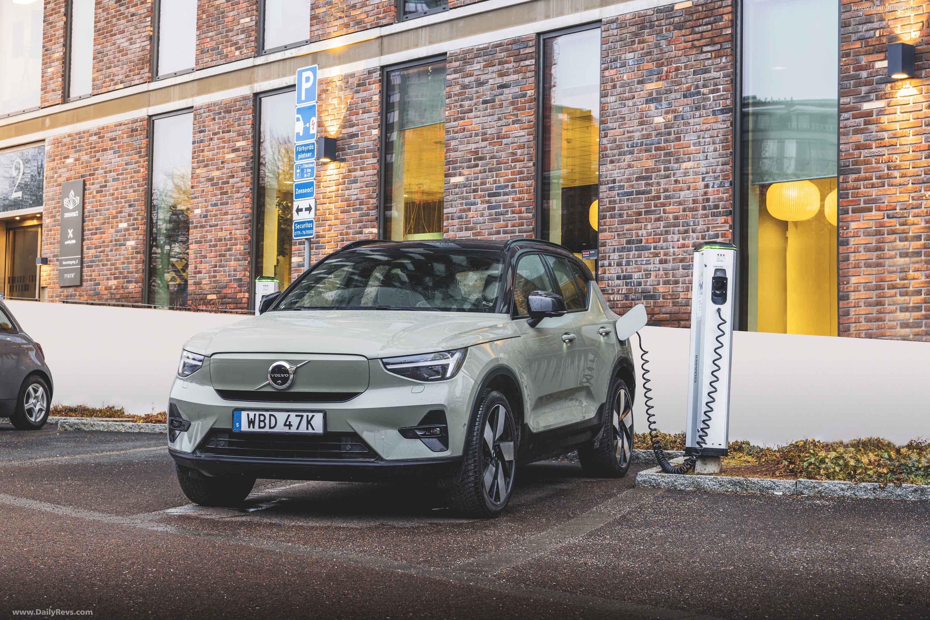 Image for 2024 Volvo XC40 Recharge US Version - Exteriors, Interiors and Details